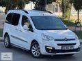 SOFT CAR ' DAN HATASIZ BOYASIZ 2017 1.6 HDİ SELECTİON FUL BAKMLI