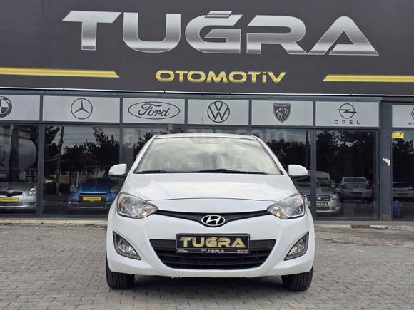 Galeriden Hyundai i20 1.2 D-CVVT Sense 2014 Model Afyonkarahisar