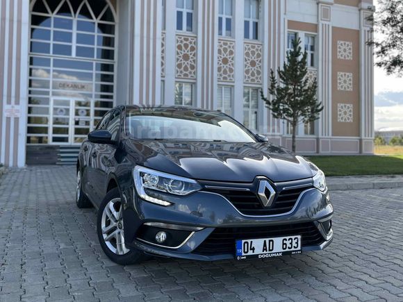Sahibinden Renault Megane 1.3 TCe Joy 2020 Model  27.000 km Gri (titanyum)