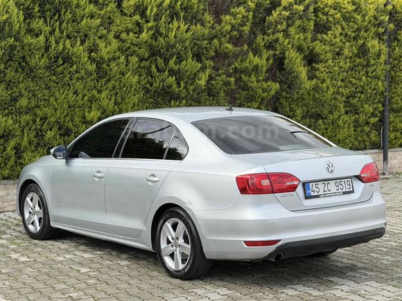 Jetta 1.6 TDi Comfortline 2012 Orjinal 