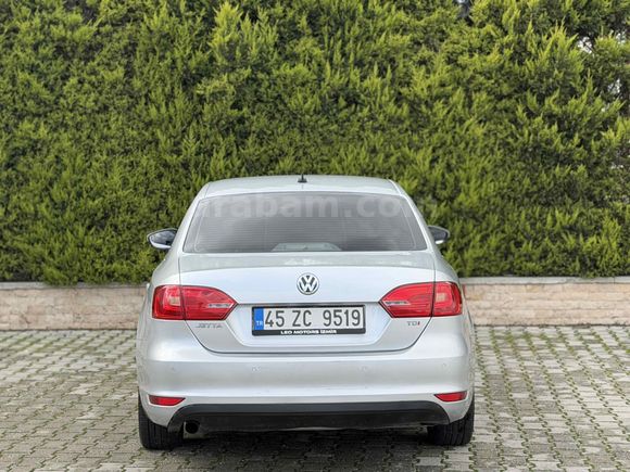 Jetta 1.6 TDi Comfortline 2012 Orjinal 