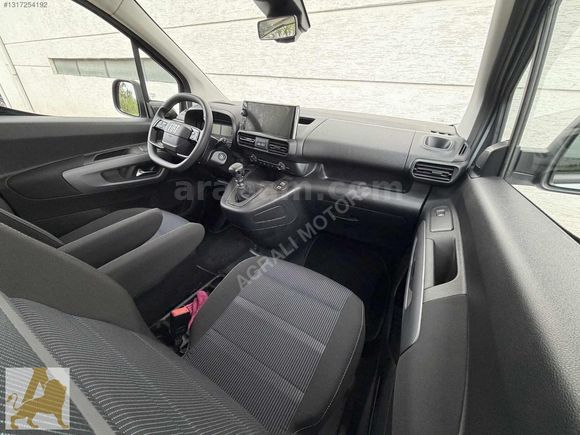 2025 MODEL SADECE 3.400 KM SIFIR AYARINDA