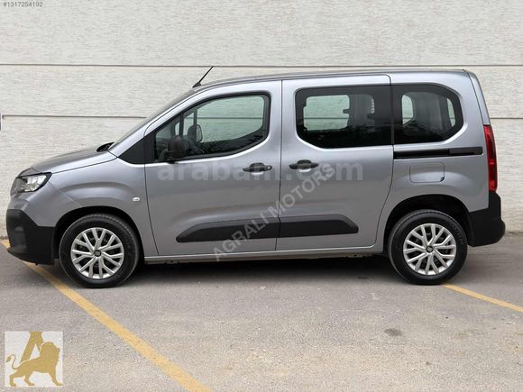 2025 MODEL SADECE 3.400 KM SIFIR AYARINDA
