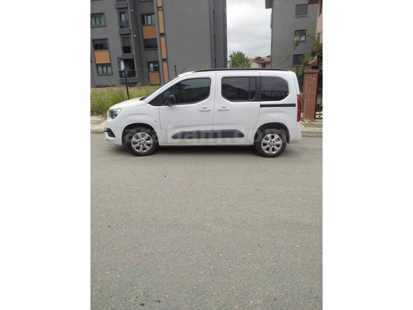 Sahibinden Opel Combo 1.5 CDTI Edition 2023 Model  20.000 km Beyaz
