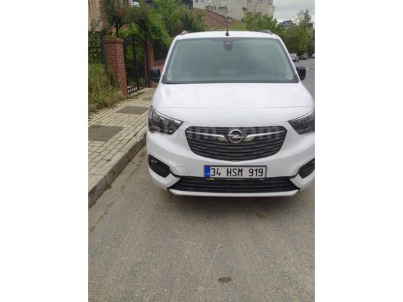 Sahibinden Opel Combo 1.5 CDTI Edition 2023 Model  20.000 km Beyaz