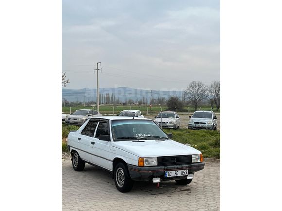 Sahibinden Renault R 9 1.4 Broadway 1992 Model