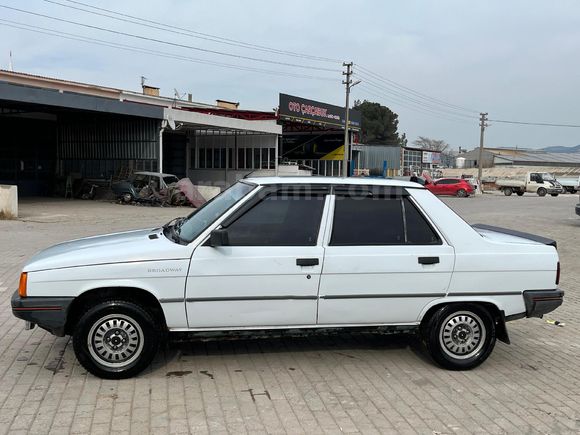 Sahibinden Renault R 9 1.4 Broadway 1992 Model