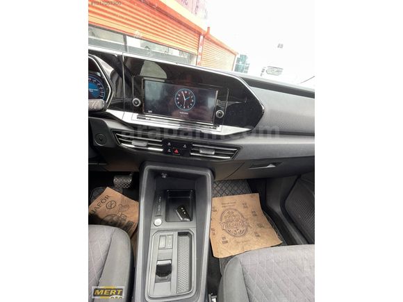 2023 VOLKSWAGEN CADDY 2.0 TDİ LİFE OTOMATİK TEMİZ BAKIMLI