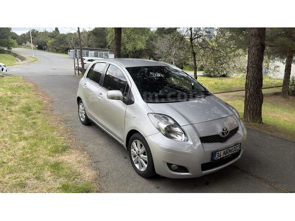 Bayram Şekeri Toyota Yaris Otomatik 
