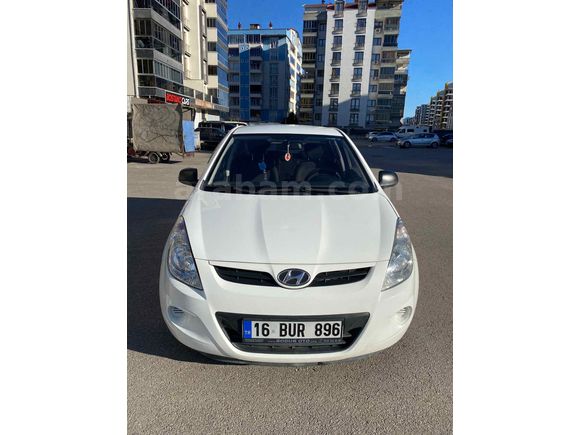 Sahibinden Hyundai i20 1.4 CVVT Team 2011 Model 