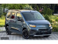 AKE MOTORS'dan Doblo Combi 1.5 BlueHDİ Premio OTOMATİK/DÜŞÜK KM!