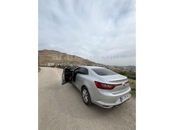 Sahibinden Renault Megane 1.5 dCi Touch 2017 Model 
