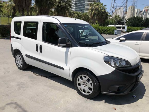 Sahibinden Fiat Doblo Combi 1.6 Multijet Easy 2020 Model 