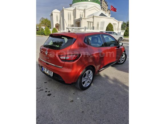 Sahibinden Renault Clio 1.2 TCE Icon 2015 Model