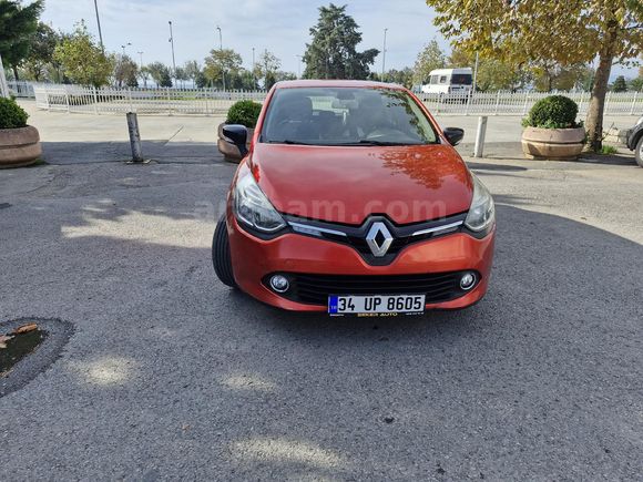 Sahibinden Renault Clio 1.2 TCE Icon 2015 Model