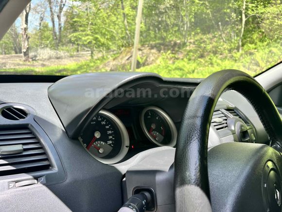 Sahibinden Renault Megane 1.5 dCi Dynamique 2004 Model 