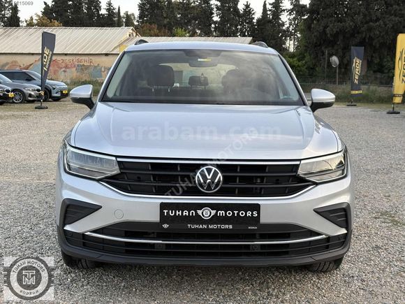 TUHAN MOTORS 2023 VOLKSWAGEN TİGUAİN 1.5 LİFE HATASIZ BOYASIZ