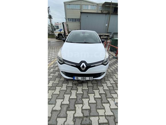 Sahibinden Renault Clio 0.9 TCe Icon 2013 Model 