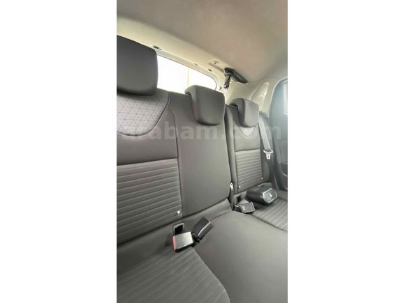 Sahibinden Renault Clio 0.9 TCe Icon 2013 Model 