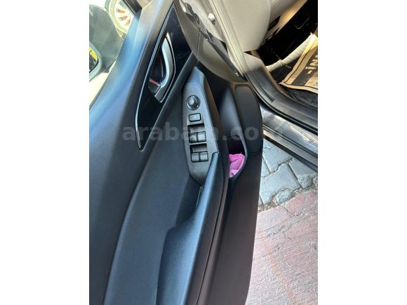 Sahibinden Mazda 3 1.5 SkyActive-G Reflex 2014 Model Ankara