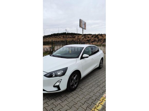 sahibinden tertemiz hatasız boyasız aile arabası