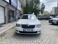 Skoda SuperB 1.4 TSI Comfort 2011 