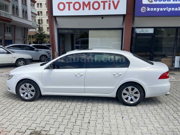 Skoda SuperB 1.4 TSI Comfort 2011 