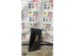 AUDİ Q6 SAĞ ARKA KAPI BANDI OEM 85H853960A