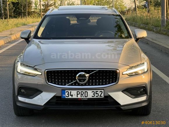 2023 Volvo V60 Cross Country B5 Ultimate 250BG 55.000 KM 4x4