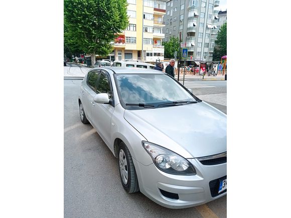Sahibinden Hyundai i30 1.6 CRDi Team 2011 Model 