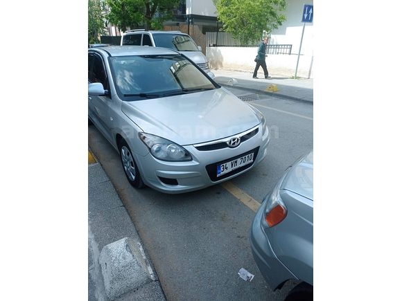 Sahibinden Hyundai i30 1.6 CRDi Team 2011 Model 