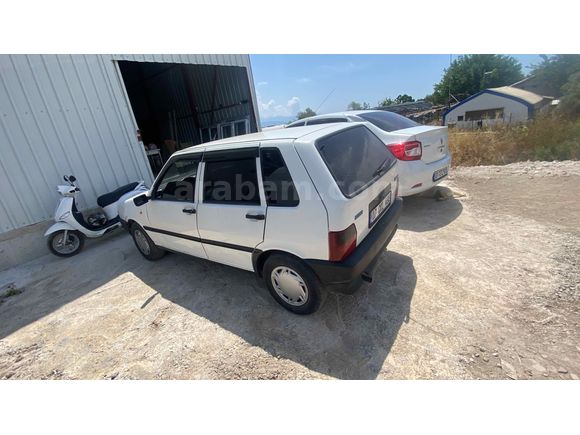 2000 model uno 70 s 