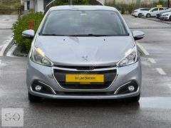 2015 PEUGOT 208 1.2 BENZİN OTOMATİK ACTVE 98BİNKM CAM GİBİ