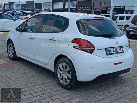 2016 MODEL DÜŞÜK KM TEK PARÇA BOYALI DEĞİŞENSİZ PEUGEOT 208