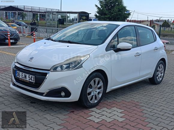 2016 MODEL DÜŞÜK KM TEK PARÇA BOYALI DEĞİŞENSİZ PEUGEOT 208