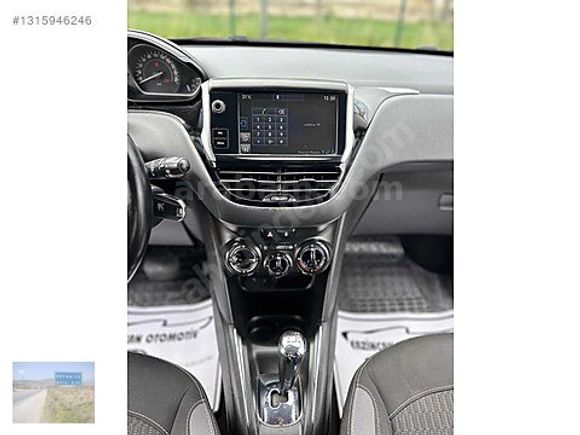 2016 MODEL PEJO 208 OTOMATİK BENZİNLİ 165 BİN DE