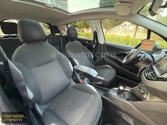 2016 peugeot 208 1.2 puretech start&stop cam tavan