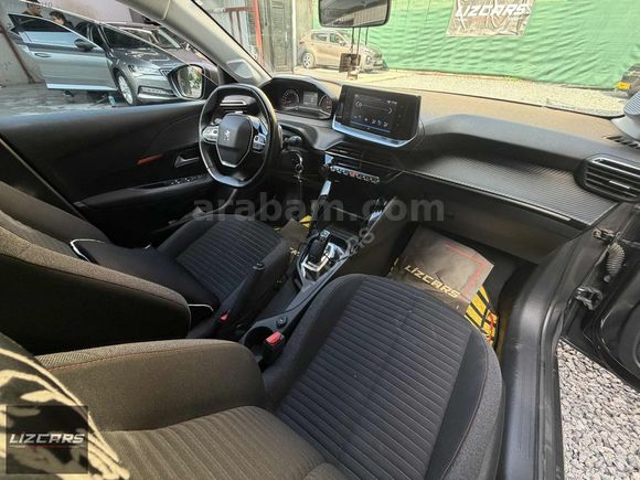 2021 PEUGEOT 208 ACTİVE OTOMATİK EAT 8