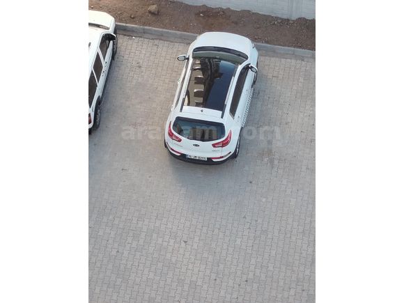 Sahibinden Kia Sportage 1.6 GDI 2012 Model  115.000 km Beyaz