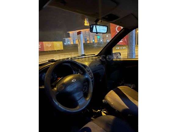 Sahibinden Ford Fiesta 1.4 Fun 2001 Model 