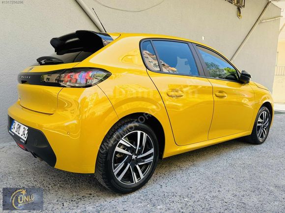2023 PEUGEOT 208 1.2 OTOMATİK....