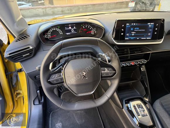 2023 PEUGEOT 208 1.2 OTOMATİK....