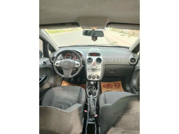 Sahibinden Opel Corsa 1.3 CDTI Enjoy 2011 Model 