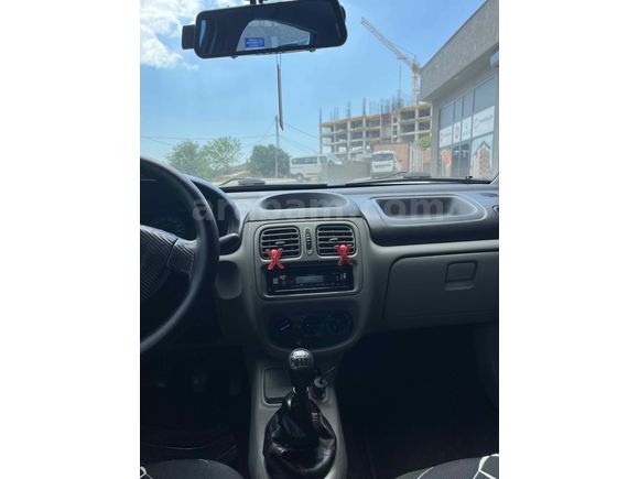Sahibinden Renault Clio 1.5 dCi Authentique 2003 Model  305.000 km Beyaz