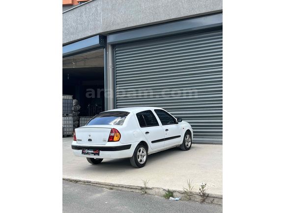 Sahibinden Renault Clio 1.5 dCi Authentique 2003 Model  305.000 km Beyaz