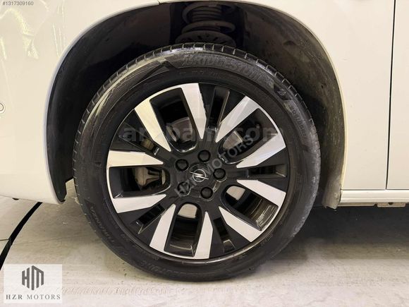 HZR MOTORS 2024 HATASIZ 2024 OPEL COMBO 1.5 D ULTİMATE