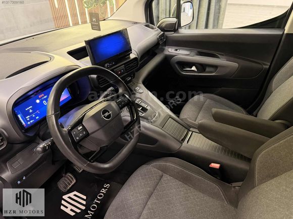 HZR MOTORS 2024 HATASIZ 2024 OPEL COMBO 1.5 D ULTİMATE