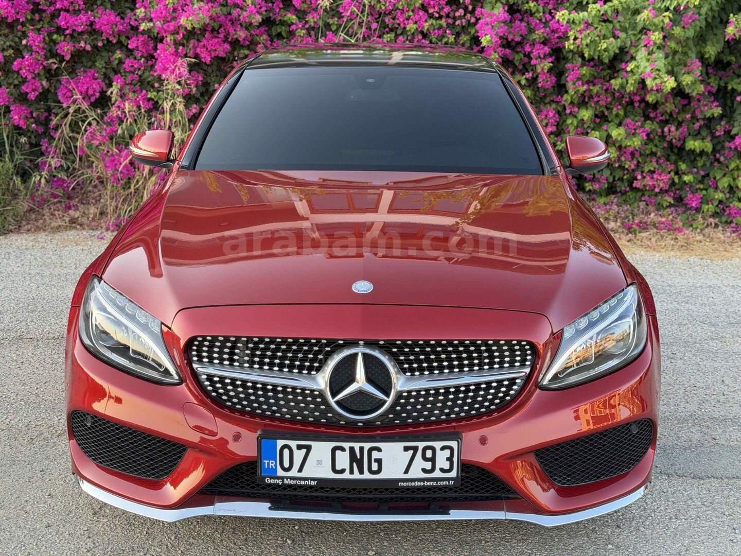 2.SAHİBİNDEN 2016 MODEL MERCEDES C200D AMG ÖZEL RENK KIRMIZI BAKIMLI 116.000 KM 2