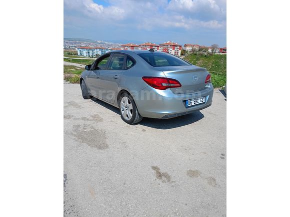 Sahibinden Opel Astra 1.6 Edition  ORJİNAL 2013 Model Ankara