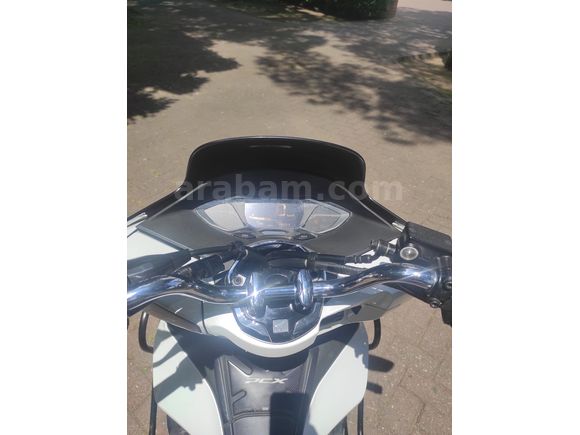 İLK SAHİBİNDEN SATILIK  HONDA PCX125 